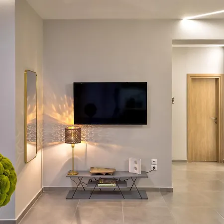 Apartamento Kozimo Boutique Katoikia *